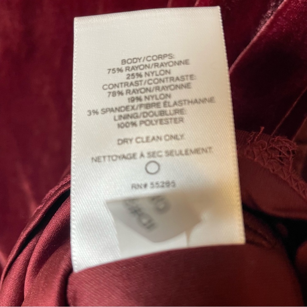 NWT Express Burgundy Crushed Velvet Deep V-Neck Mini Dress Sz 8 - Picture 8 of 9